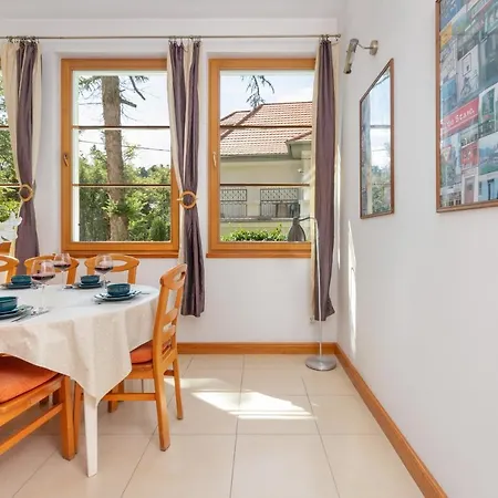 Spacious & Elegant For 8 Guests In By Renters * Σόποτ